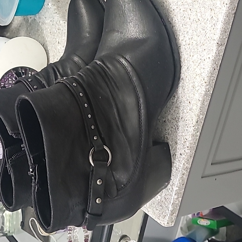 Baretraps ankle boots size 10